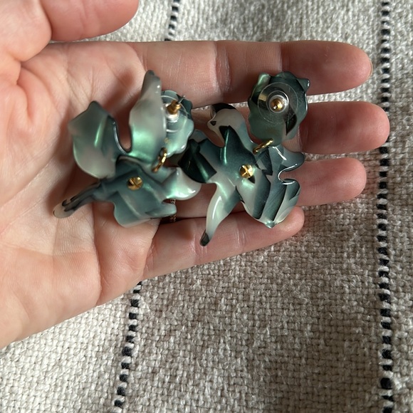 Lele Sadoughi Small Crystal Lily Earrings in Green Mother of Pearl - Picture 3 of 4